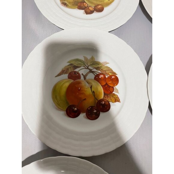 Vintage Hutschenreuther Germany Fruit Motif Plate Set Of 6 8" Diameter - Picture 8 of 12